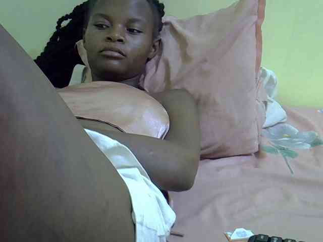 Hotdreamteen001 webcam