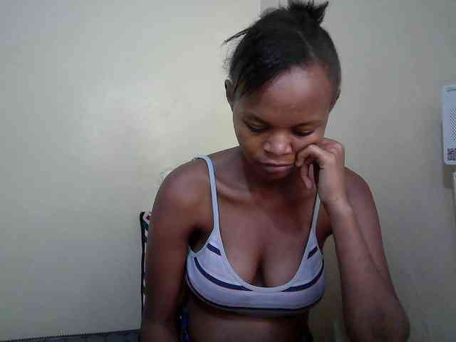 Hotdreamteen001 webcam