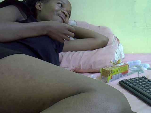 Hotdreamteen001 webcam