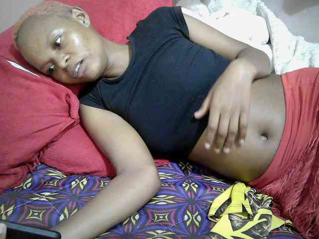 Hotdreamteen001 webcam