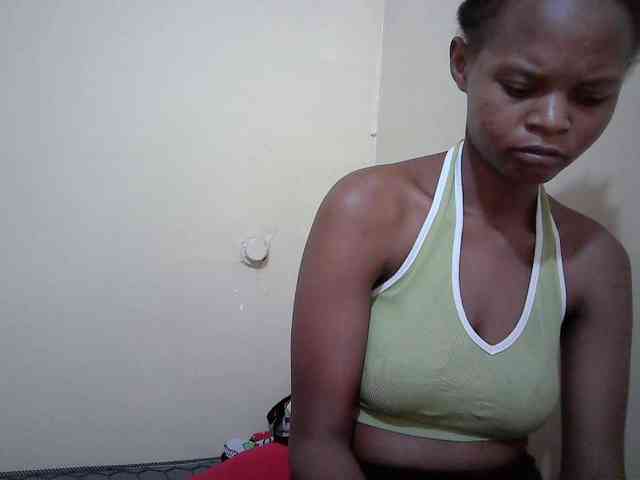 Hotdreamteen001 webcam