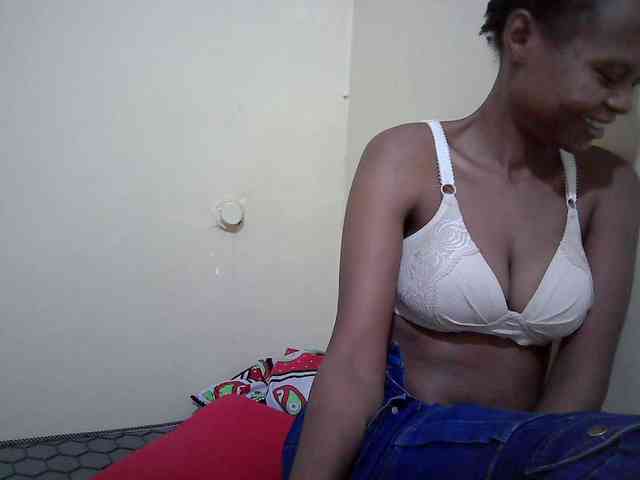 Hotdreamteen001 webcam