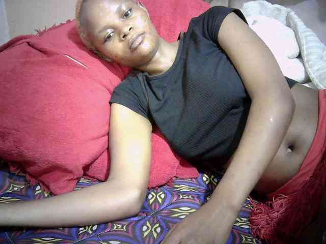 Hotdreamteen001 webcam