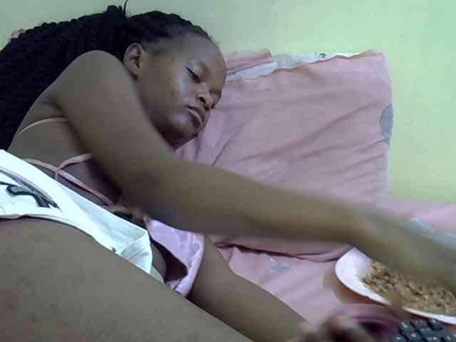 Hotdreamteen001 webcam