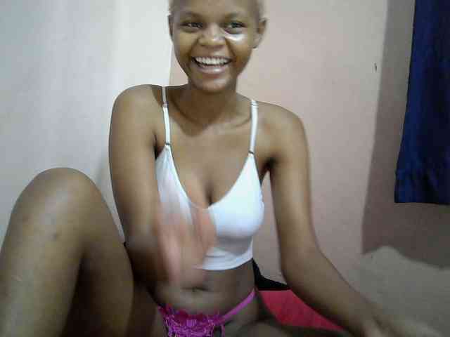 Hotdreamteen001 webcam