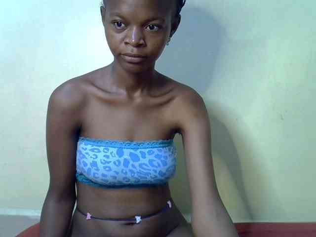 Hotdreamteen001 webcam