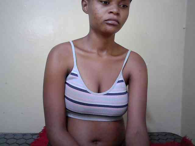 Hotdreamteen001 webcam