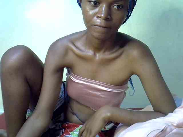 Hotdreamteen001 webcam