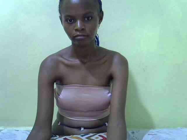 Hotdreamteen001 webcam