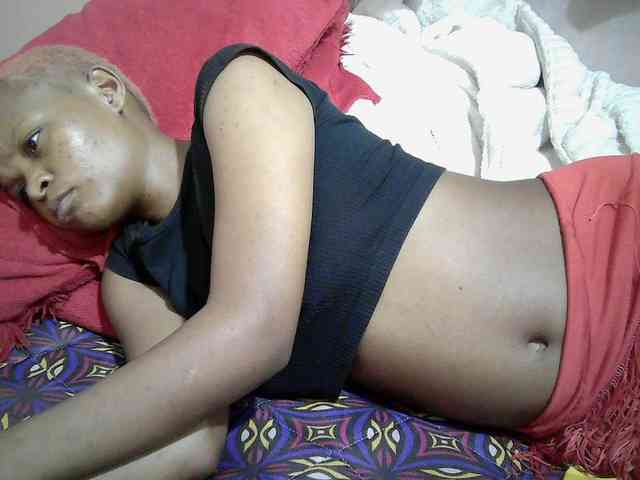 Hotdreamteen001 webcam