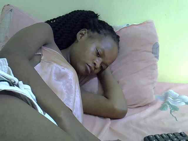 Hotdreamteen001 webcam