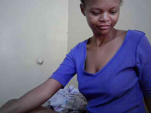 Hotdreamteen001 webcam