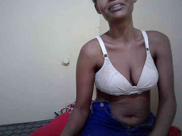 Hotdreamteen001 webcam