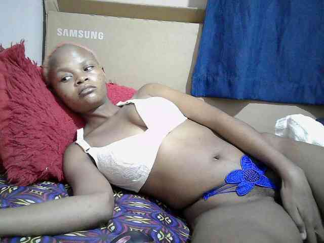 Hotdreamteen001 webcam