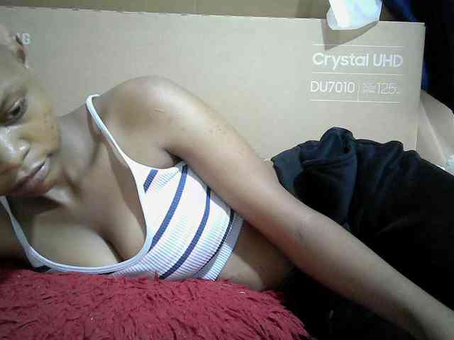 Hotdreamteen001 webcam