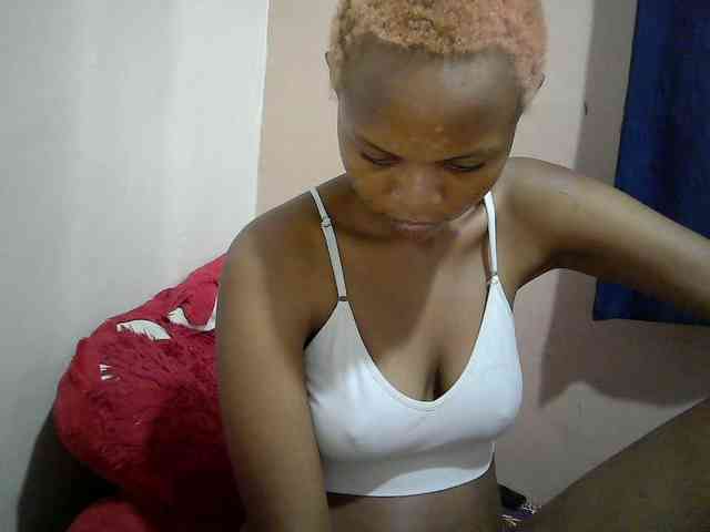 Hotdreamteen001 webcam