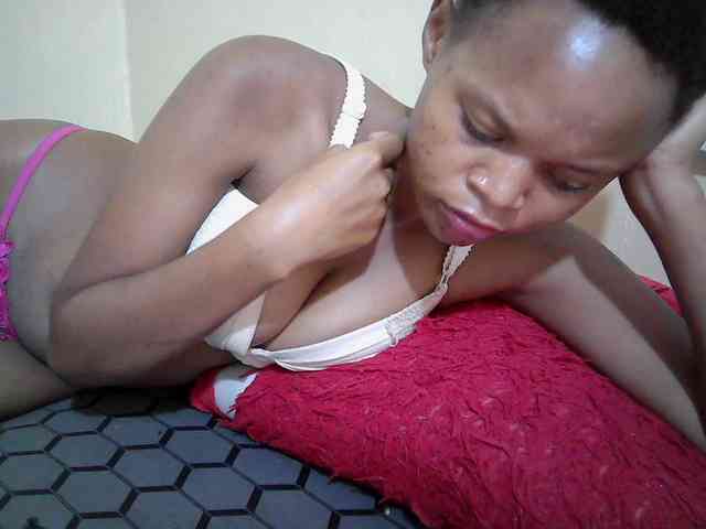 Hotdreamteen001 webcam