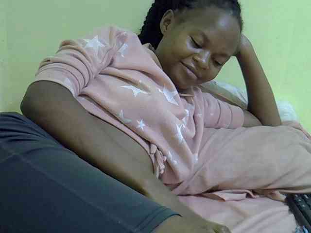 Hotdreamteen001 webcam