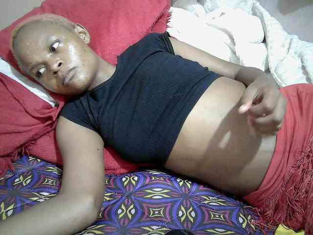 Hotdreamteen001 webcam