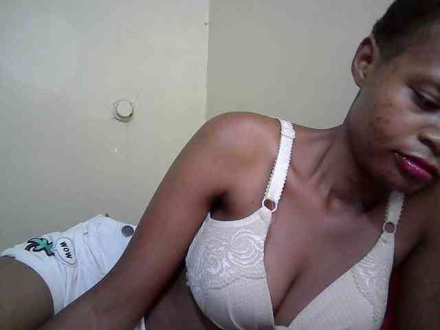 Hotdreamteen001 webcam