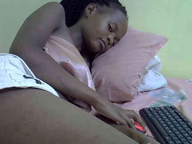 Hotdreamteen001 webcam