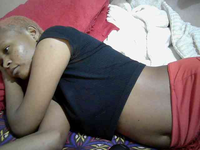 Hotdreamteen001 webcam