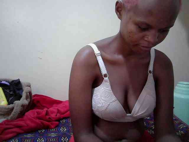 Hotdreamteen001 webcam