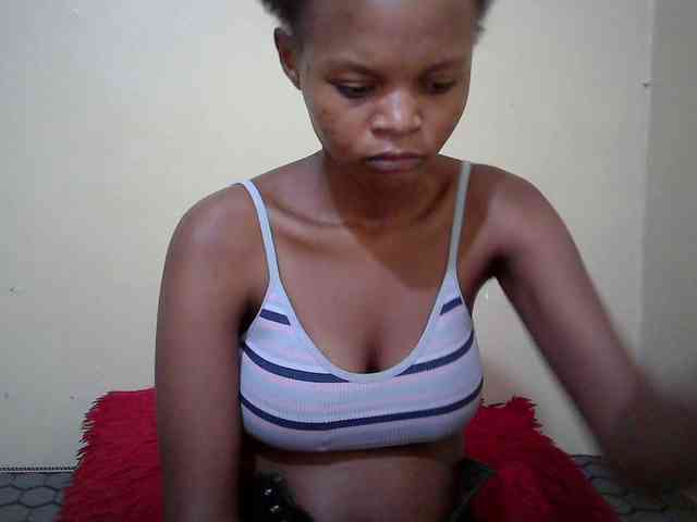 Hotdreamteen001 webcam