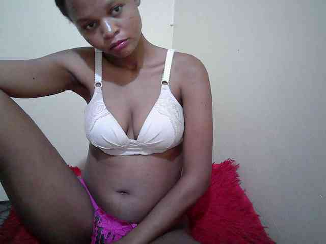 Hotdreamteen001 webcam