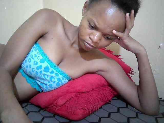 Hotdreamteen001 webcam