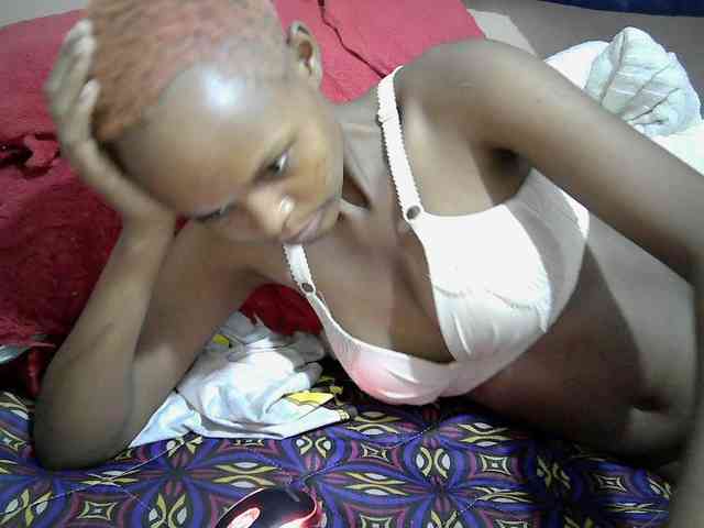 Hotdreamteen001 webcam