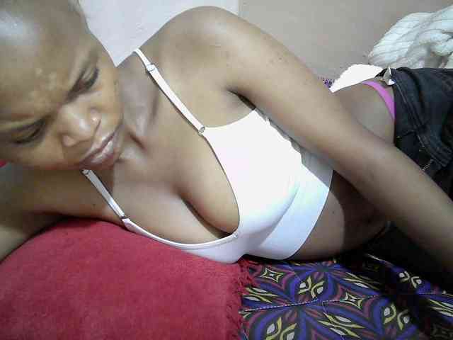 Hotdreamteen001 webcam