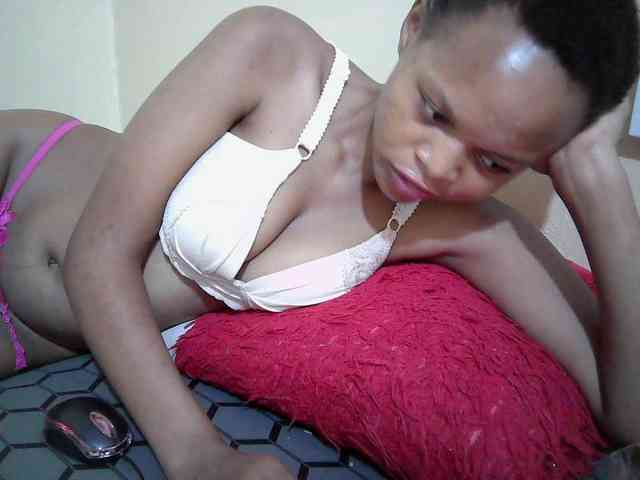 Hotdreamteen001 webcam