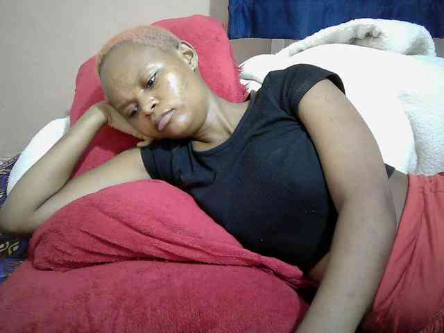 Hotdreamteen001 webcam