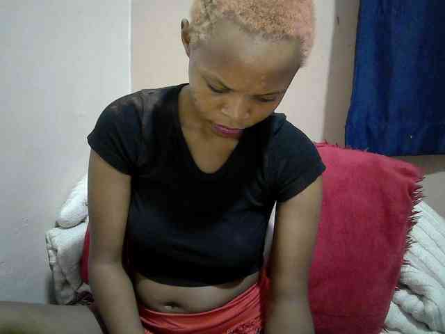 Hotdreamteen001 webcam