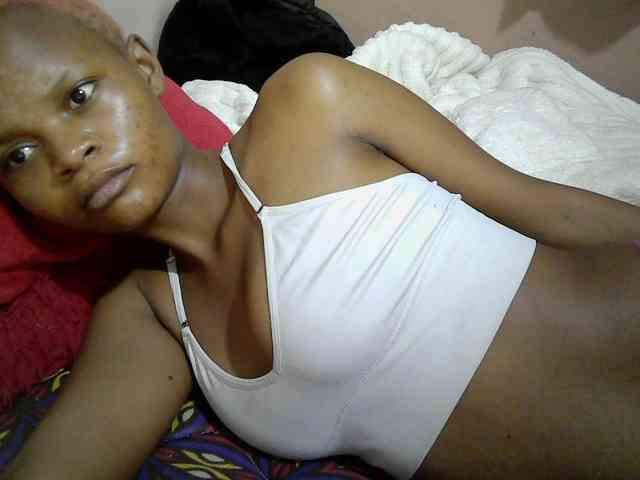 Hotdreamteen001 webcam