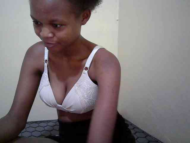 Hotdreamteen001 webcam