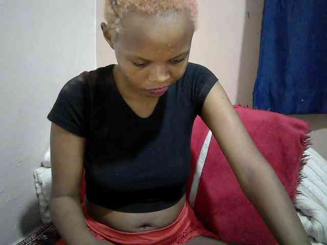 Hotdreamteen001 webcam