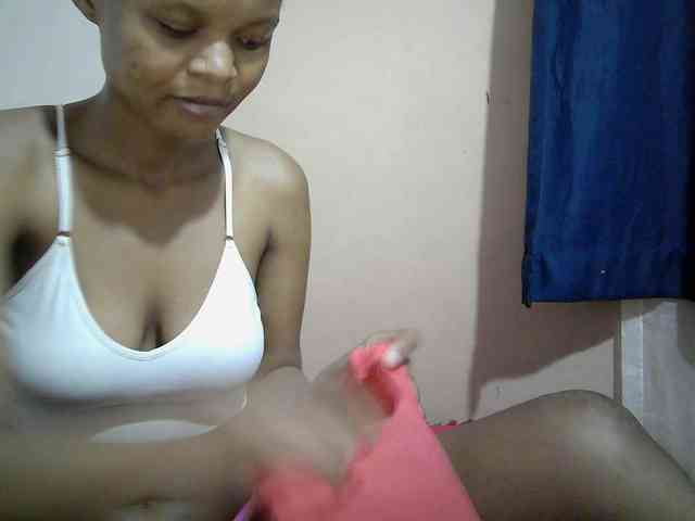 Hotdreamteen001 webcam