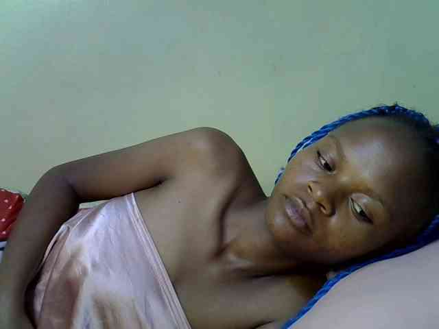 Hotdreamteen001 webcam