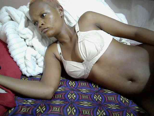 Hotdreamteen001 webcam