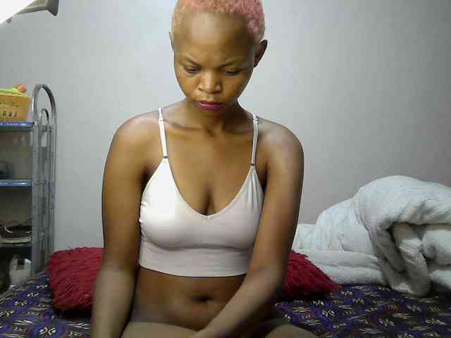 Hotdreamteen001 webcam