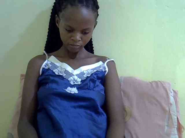 Hotdreamteen001 webcam