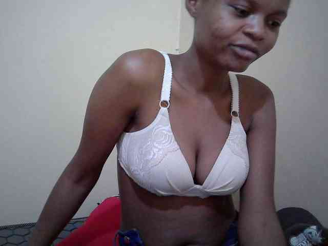 Hotdreamteen001 webcam