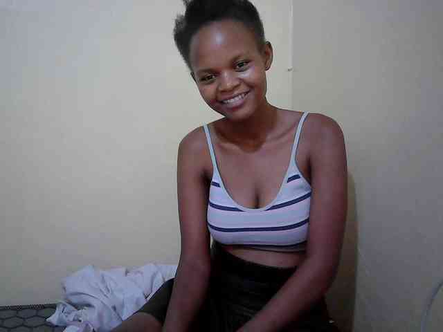 Hotdreamteen001 webcam