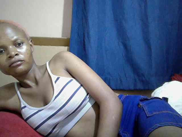 Hotdreamteen001 webcam