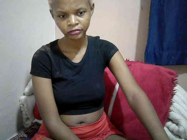 Hotdreamteen001 webcam