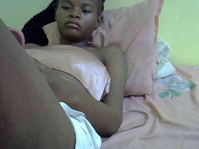 Hotdreamteen001 webcam