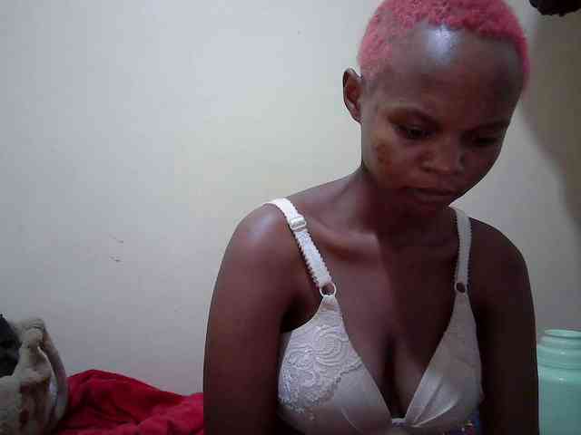 Hotdreamteen001 webcam