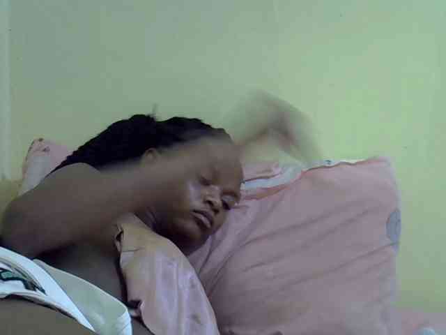 Hotdreamteen001 webcam